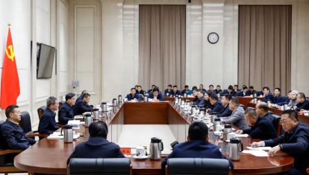 3月27日，，，，，，，集团董事长王浩宇加入甘肃省民营企业座谈会并作交流讲话